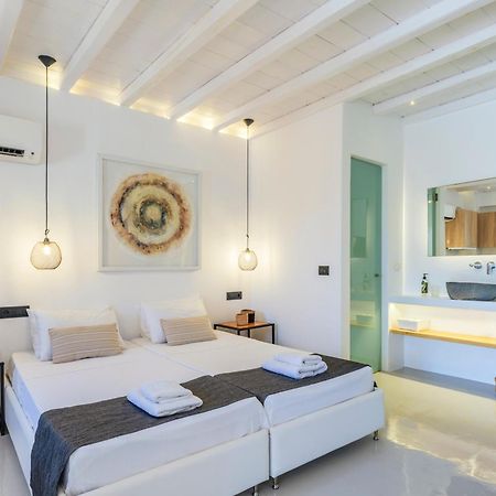 The Mykonist Merchia Beach Villas & Suites Exterior foto
