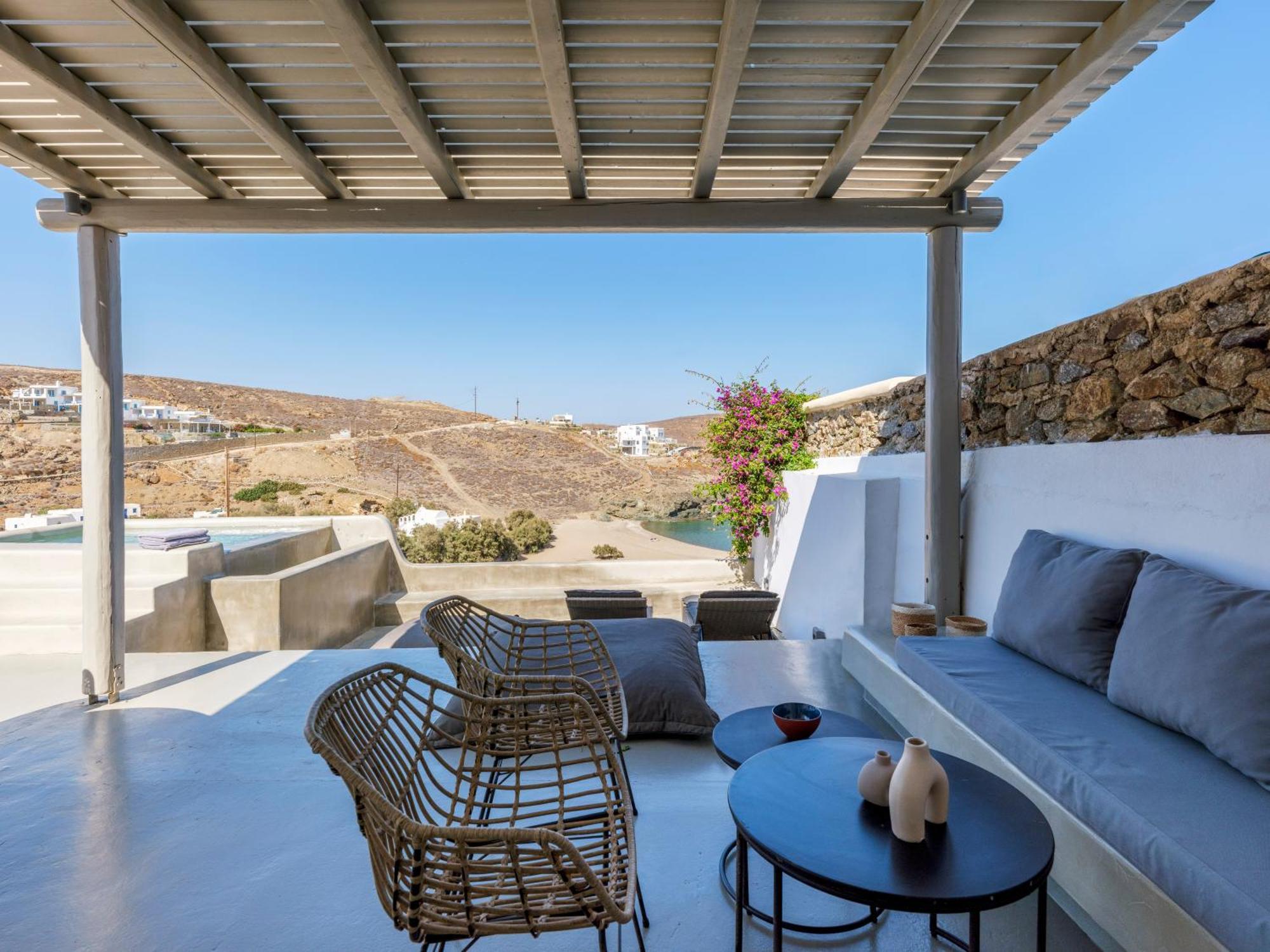 The Mykonist Merchia Beach Villas & Suites Exterior foto