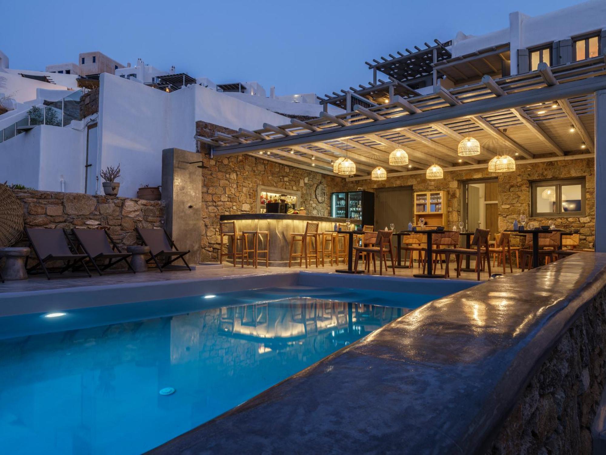 The Mykonist Merchia Beach Villas & Suites Exterior foto