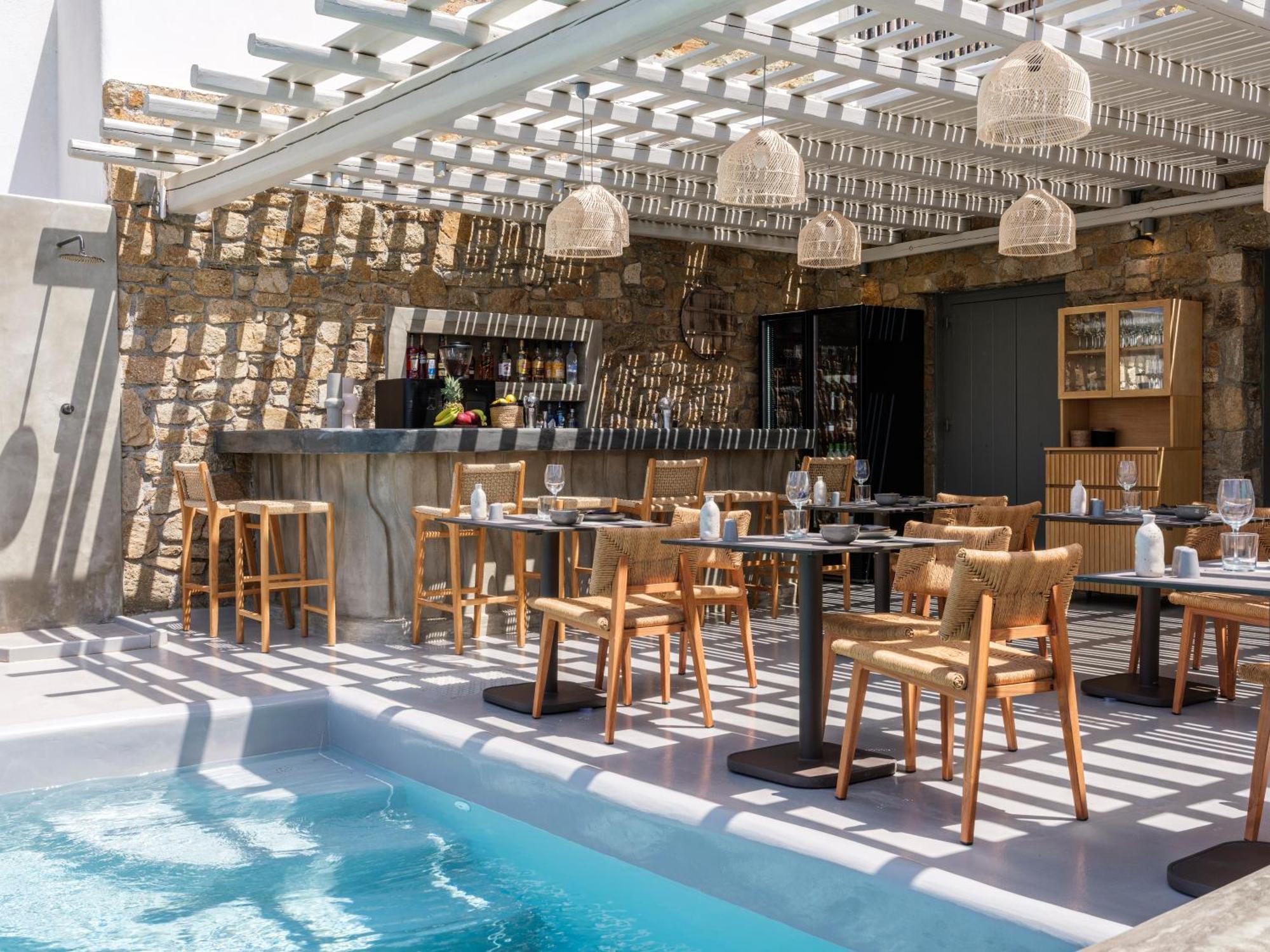 The Mykonist Merchia Beach Villas & Suites Exterior foto