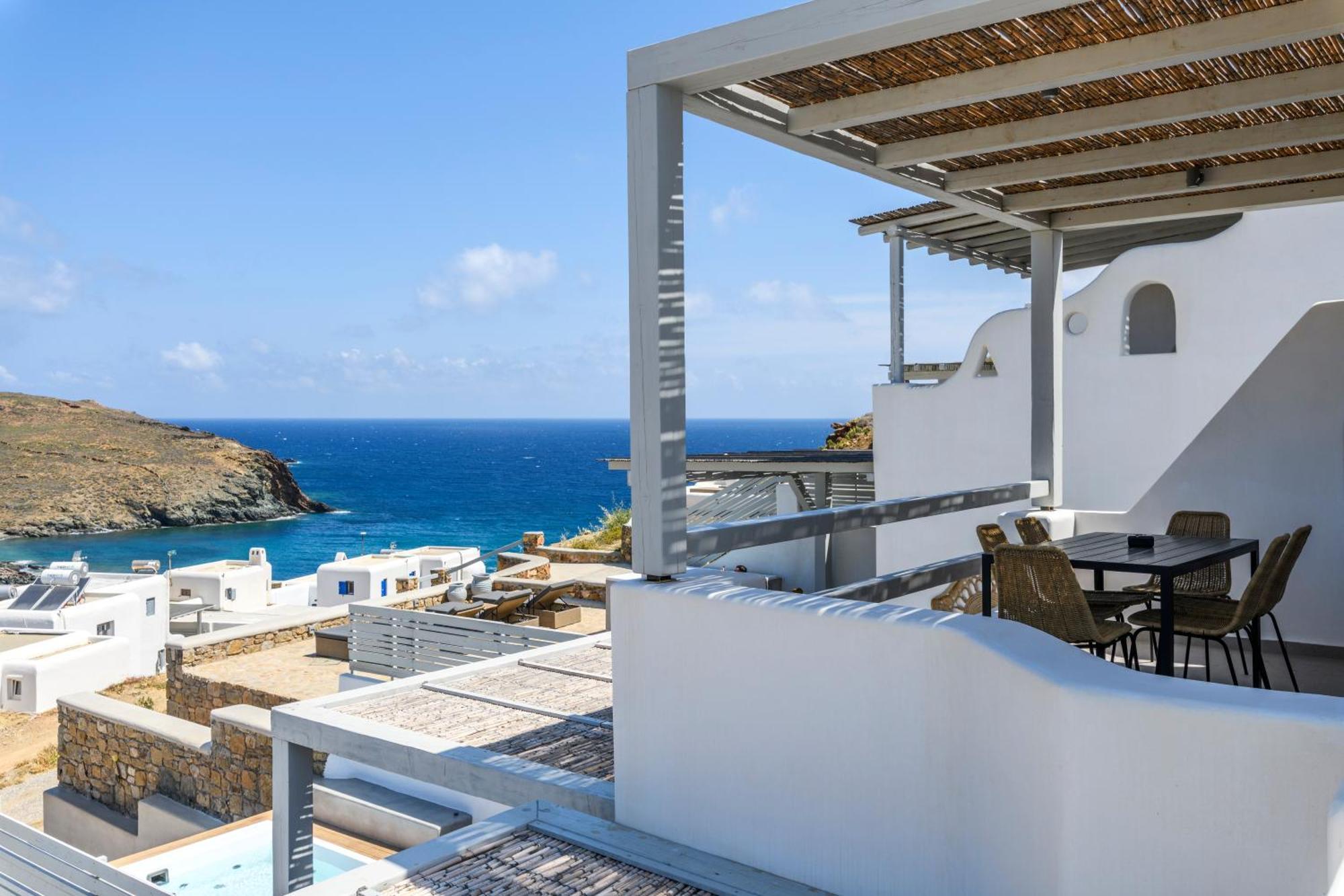 The Mykonist Merchia Beach Villas & Suites Exterior foto