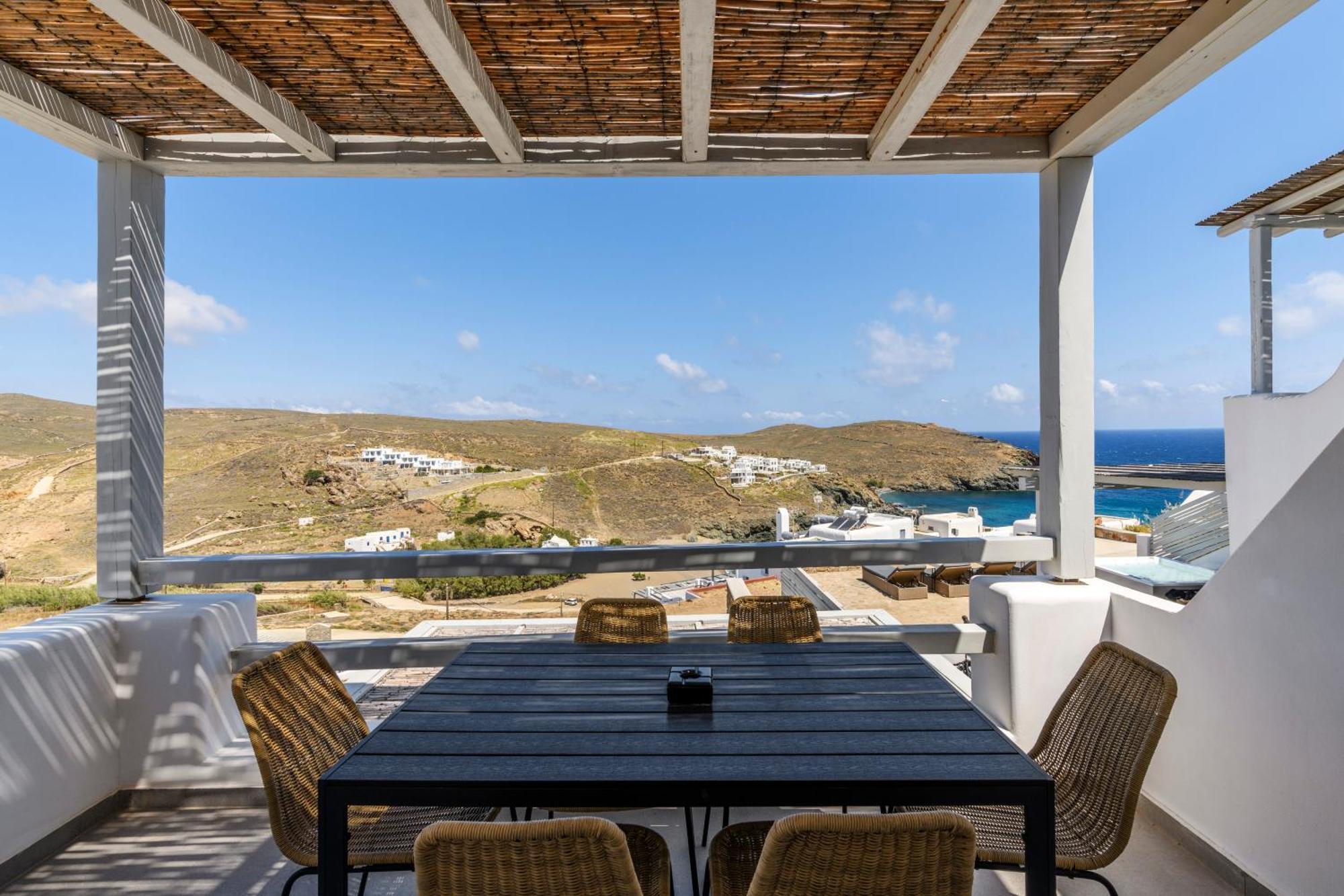 The Mykonist Merchia Beach Villas & Suites Exterior foto