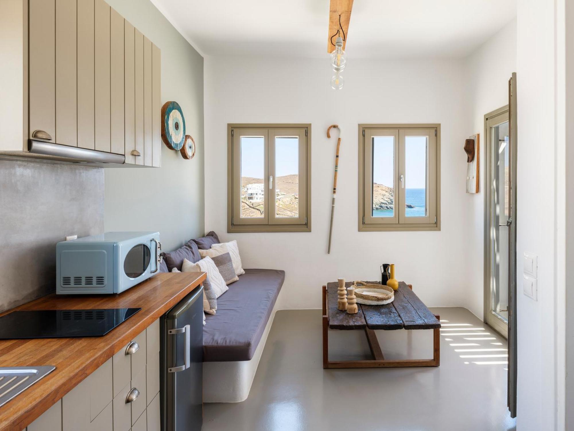The Mykonist Merchia Beach Villas & Suites Exterior foto