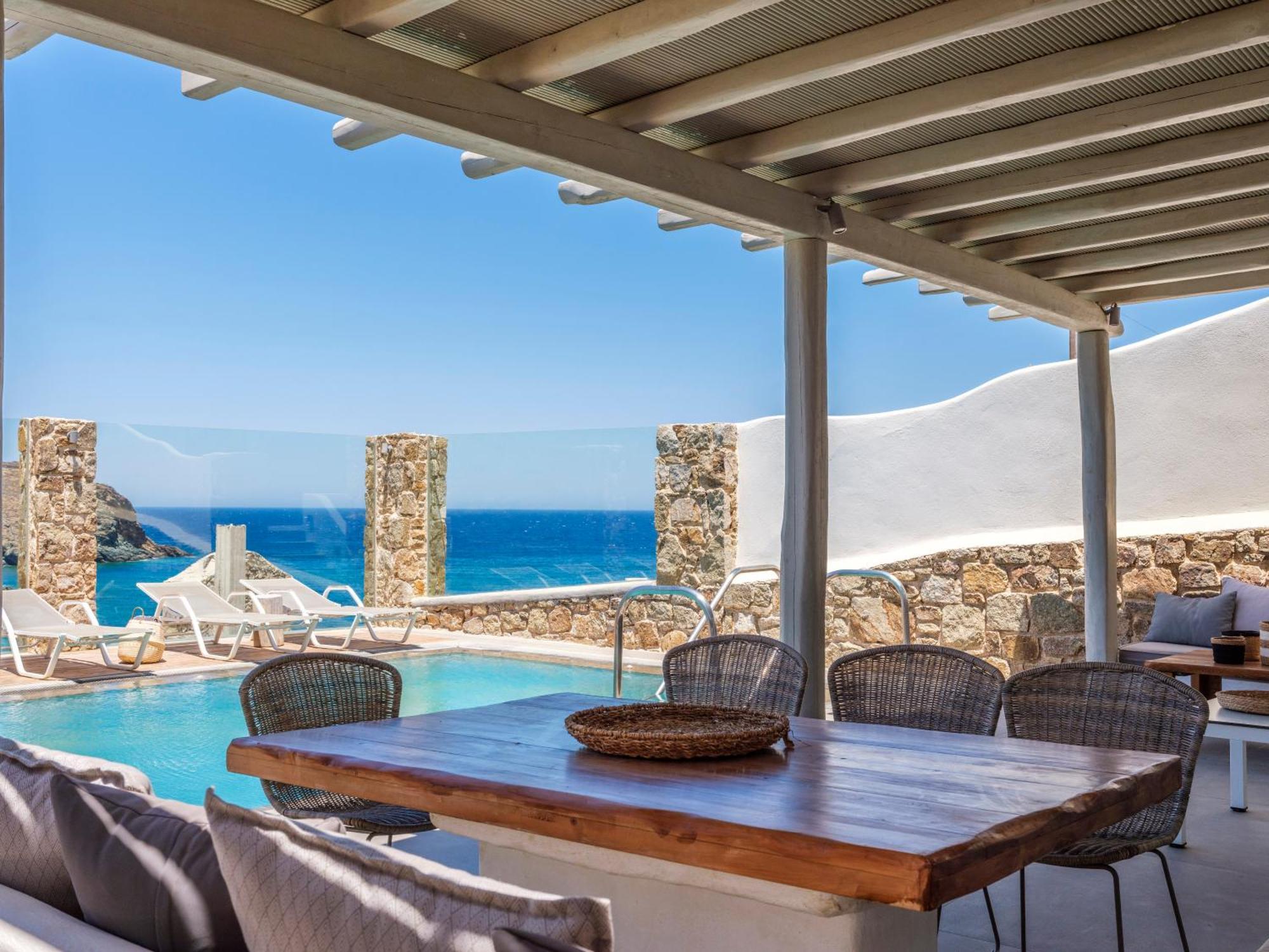 The Mykonist Merchia Beach Villas & Suites Exterior foto