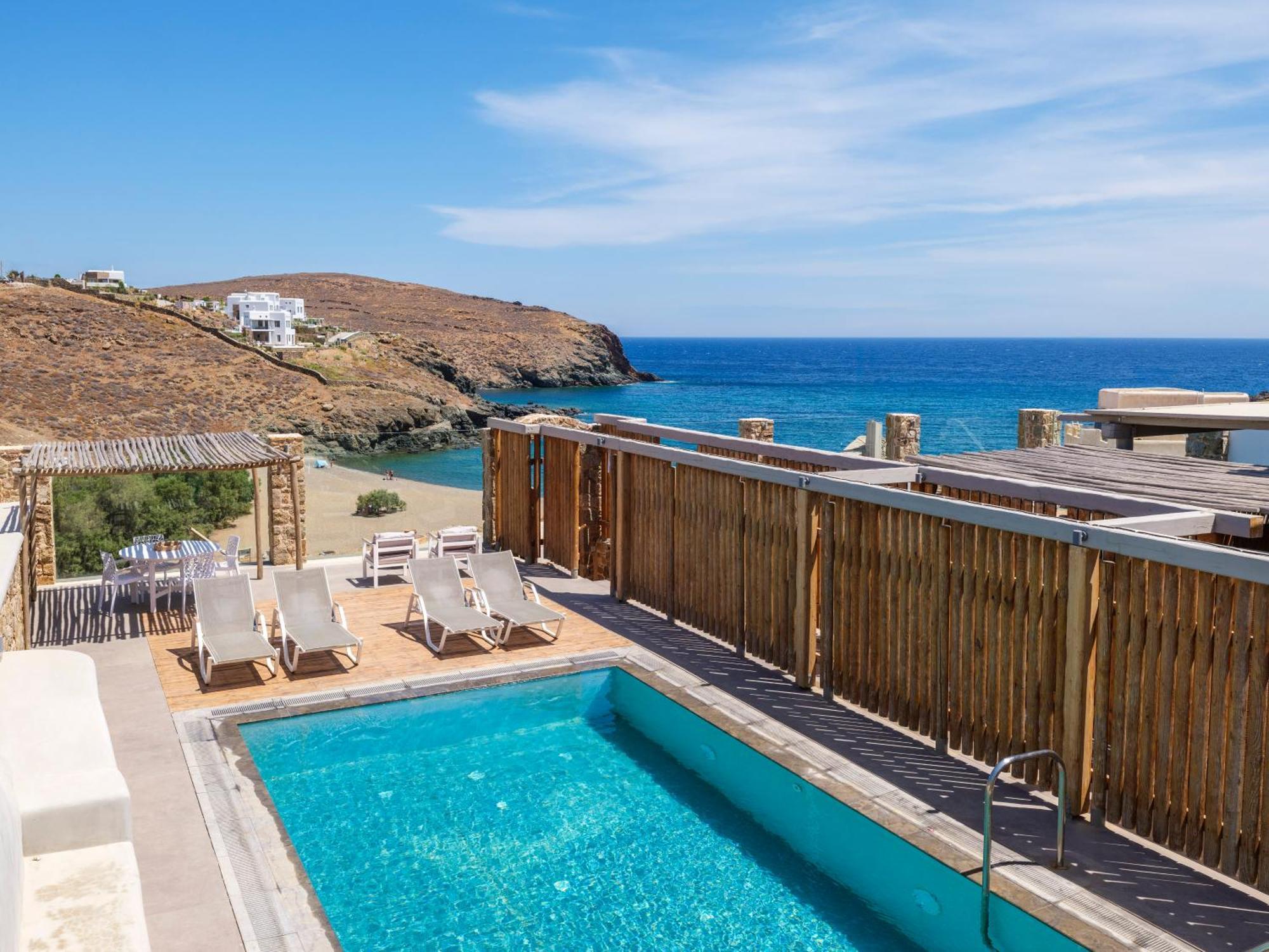 The Mykonist Merchia Beach Villas & Suites Exterior foto